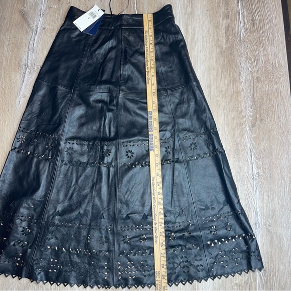 RALPH LAUREN Women’s
Perforated Lambskin A-line MIDI Skirt Grunge Black Size 0 - Picture 13 of 14